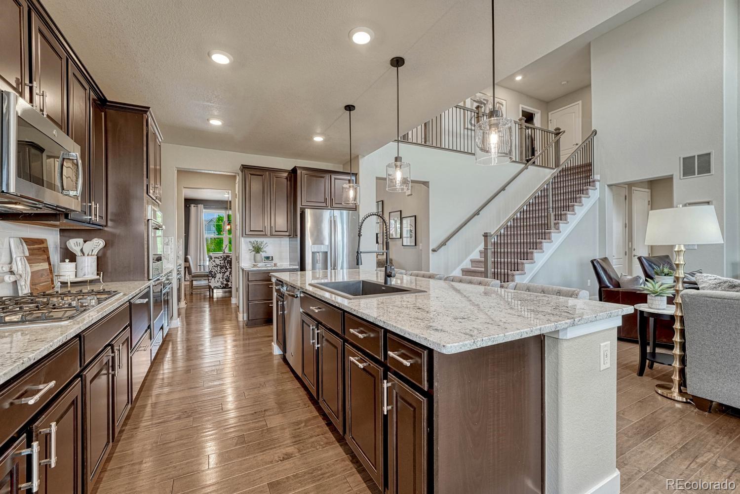 MLS Image #6 for 8055 s vandriver way,aurora, Colorado