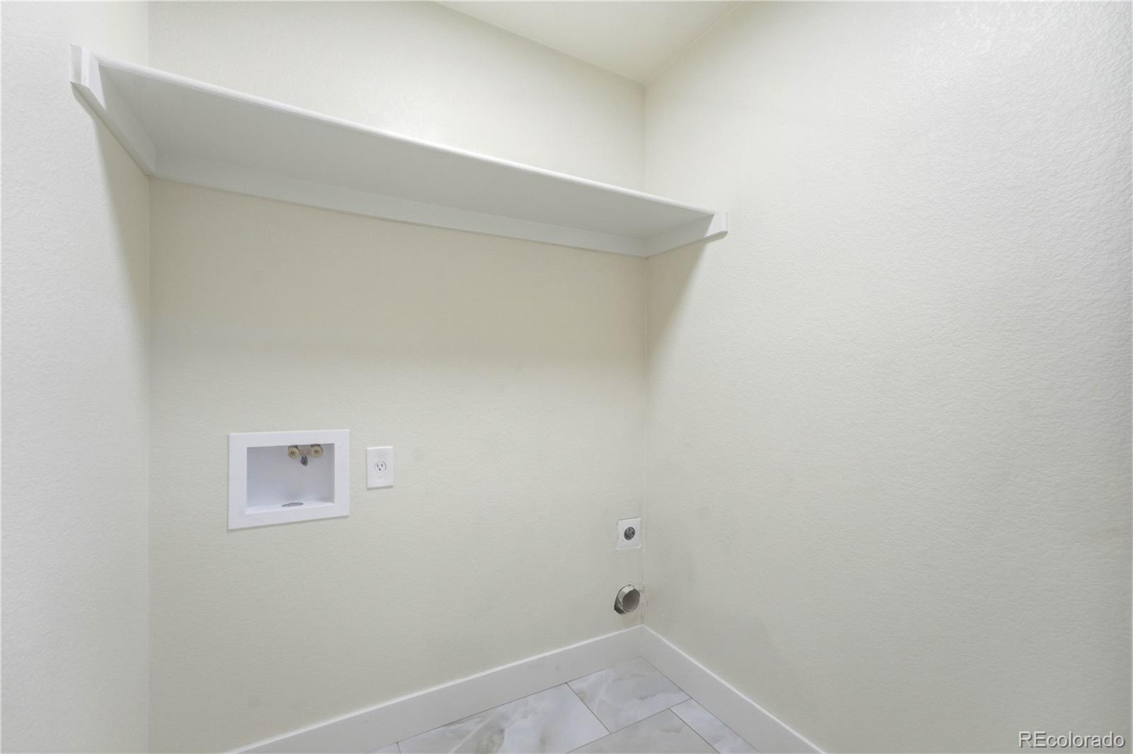 MLS Image #13 for 5283  elkhart street,denver, Colorado