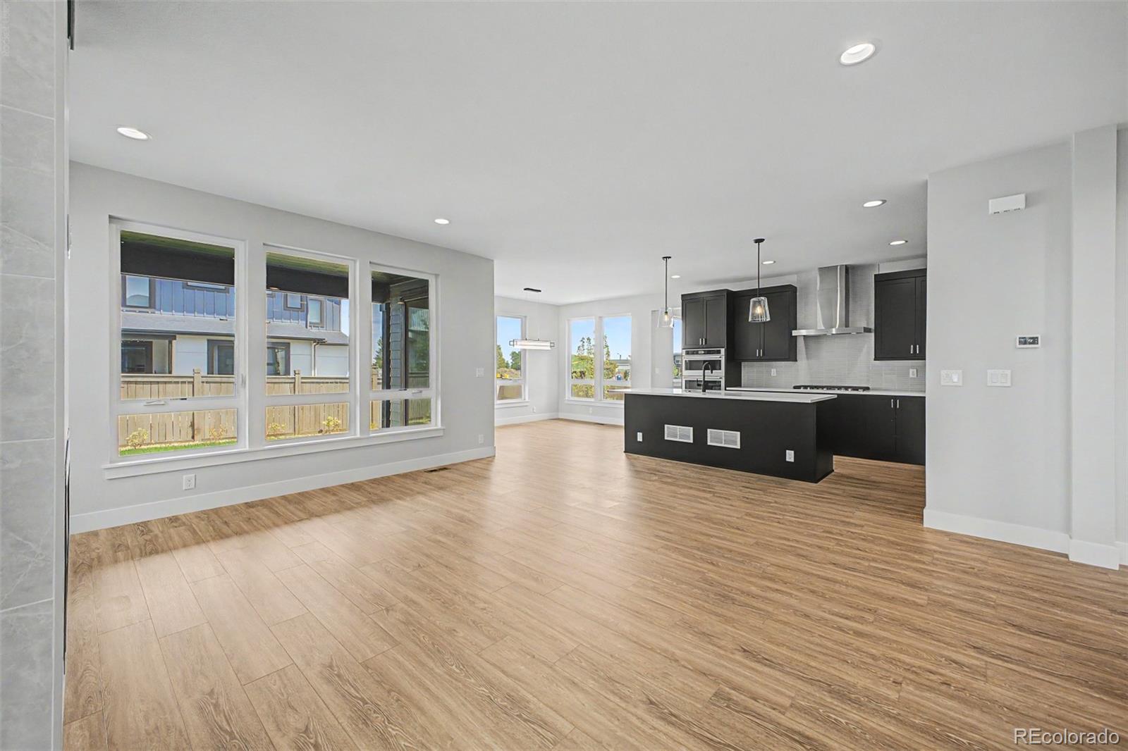 MLS Image #10 for 5612  wheaton avenue,longmont, Colorado