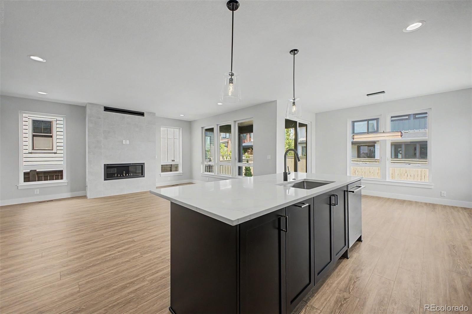 MLS Image #14 for 5612  wheaton avenue,longmont, Colorado