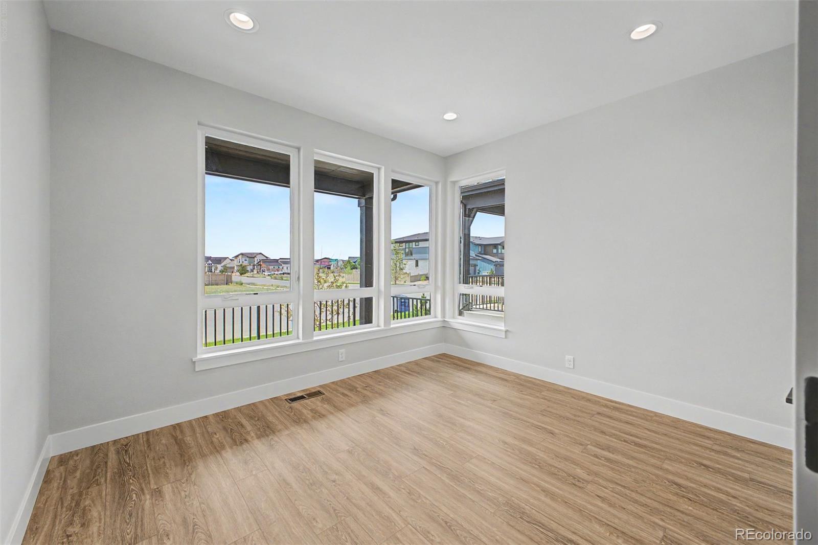 MLS Image #34 for 5612  wheaton avenue,longmont, Colorado