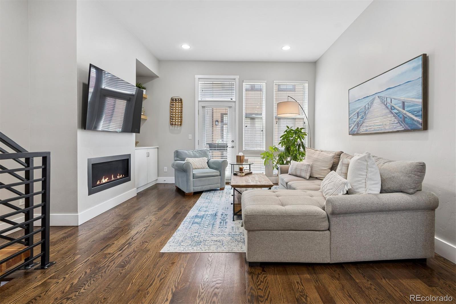MLS Image #4 for 2147 n downing street,denver, Colorado