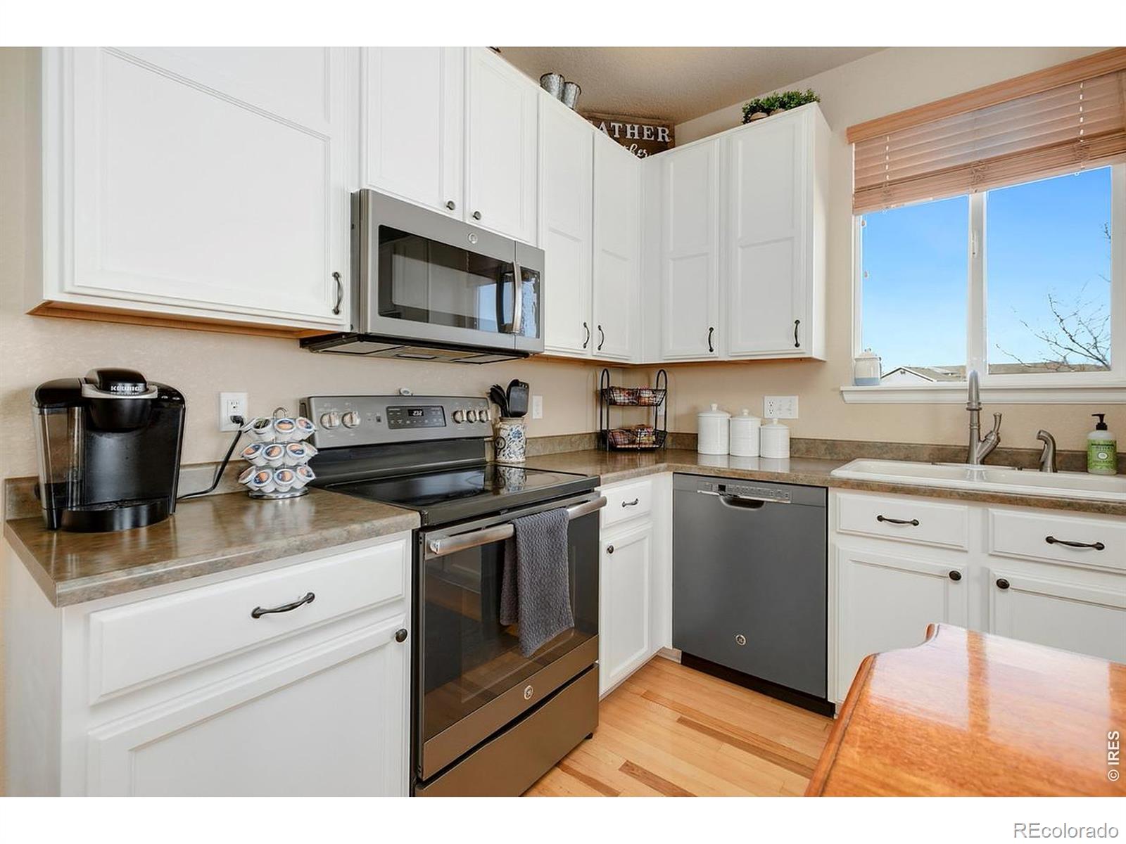 MLS Image #11 for 7592  triangle drive,fort collins, Colorado