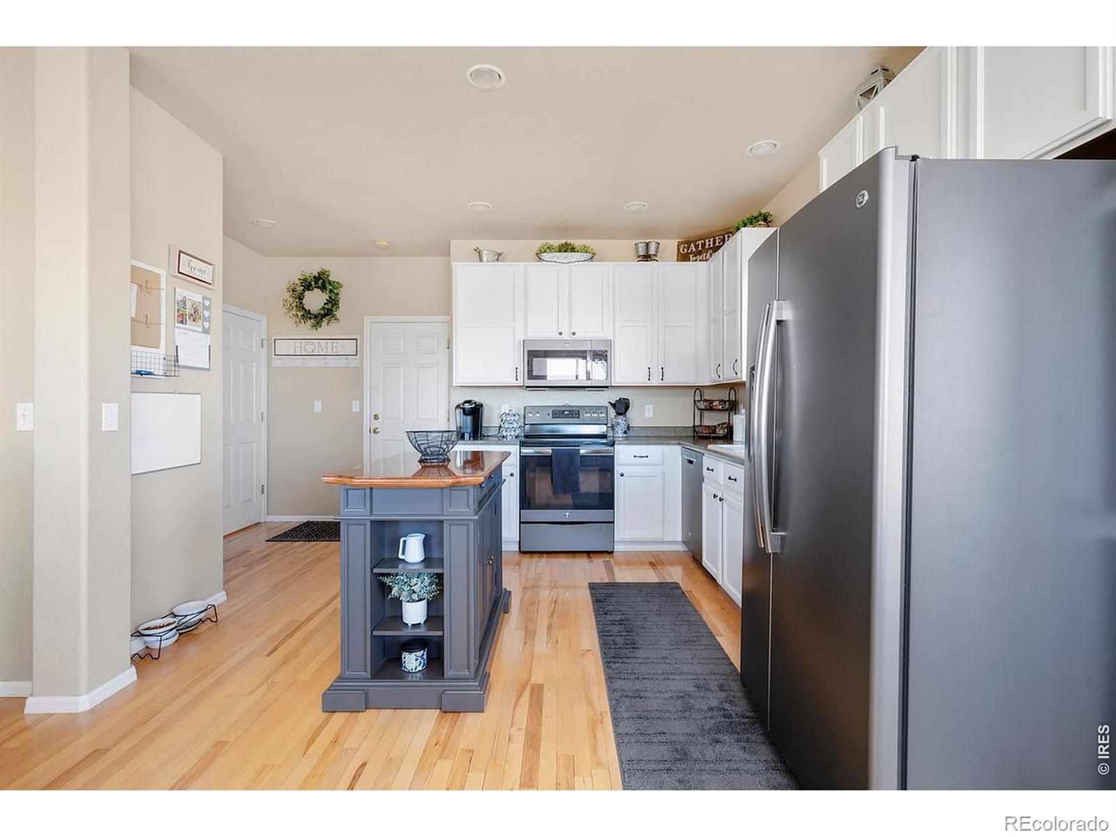 MLS Image #9 for 7592  triangle drive,fort collins, Colorado