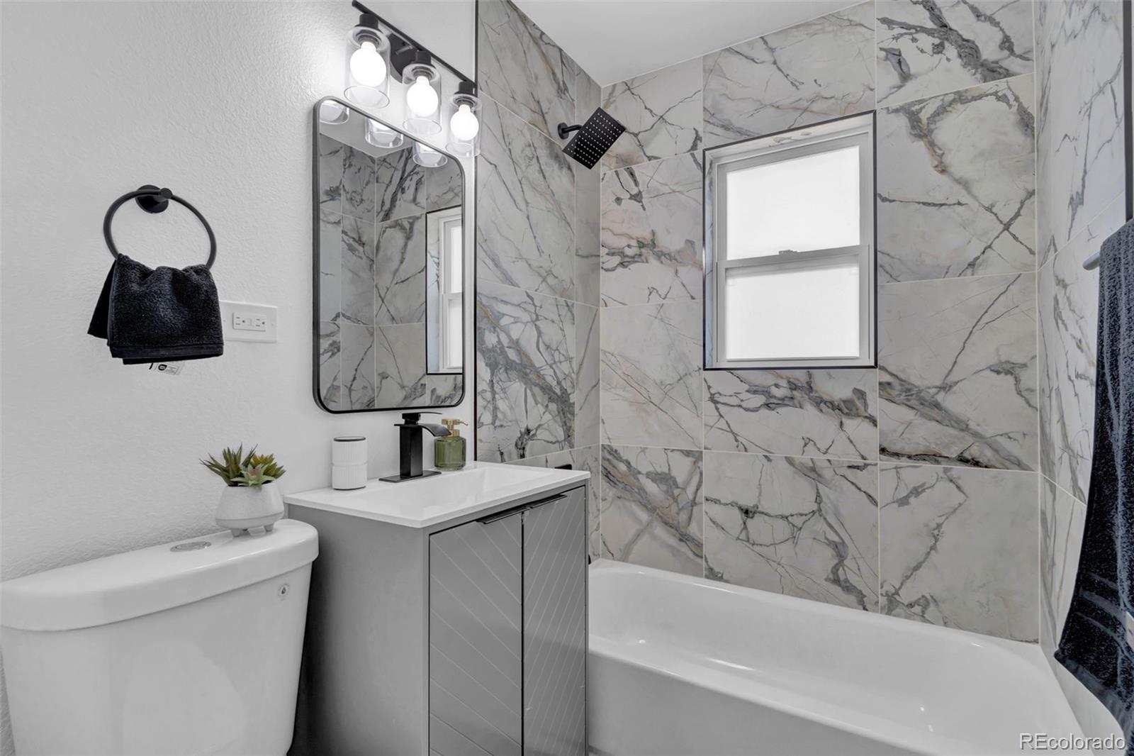 MLS Image #11 for 828  irving street,denver, Colorado