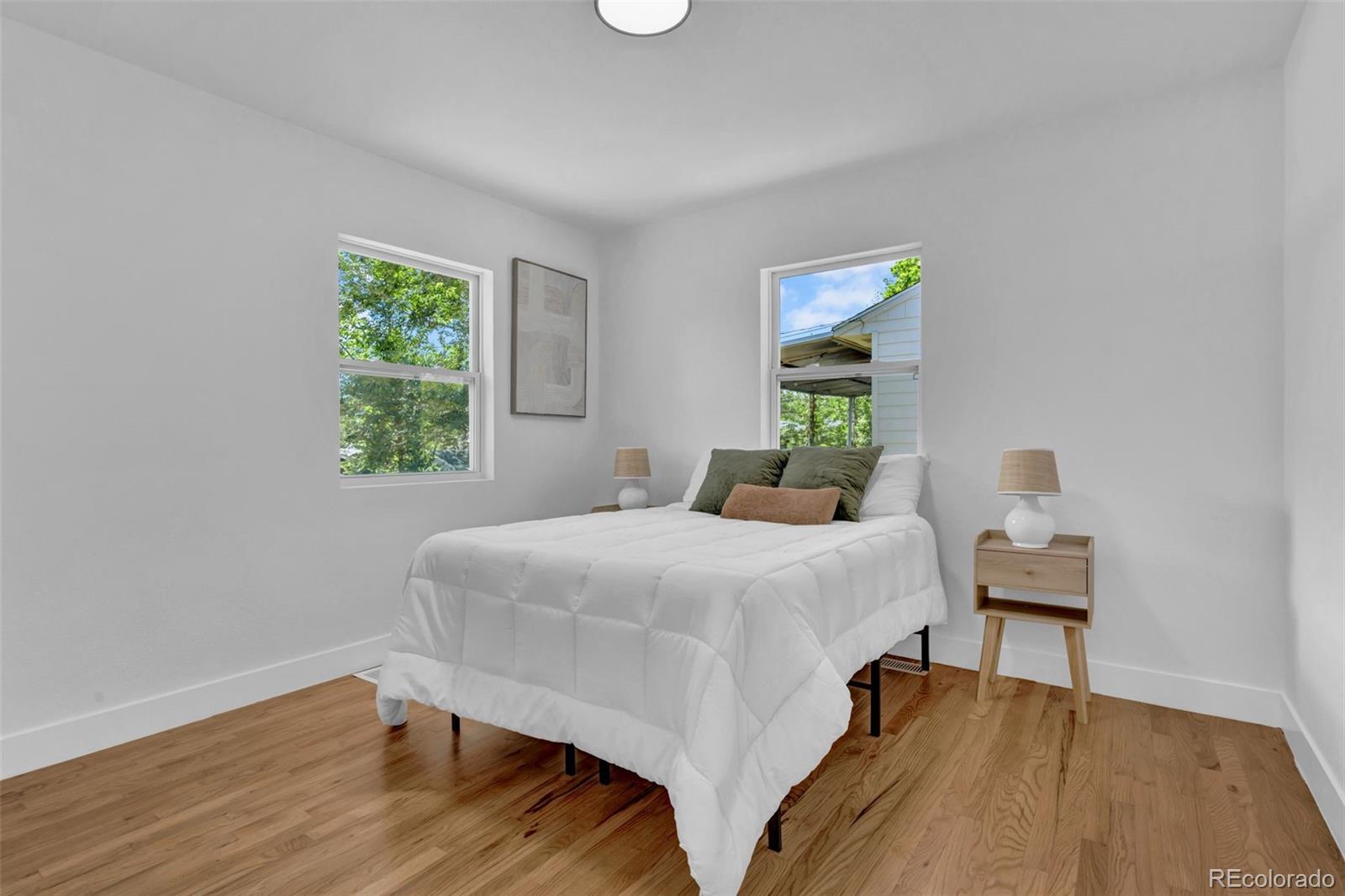 MLS Image #12 for 828  irving street,denver, Colorado