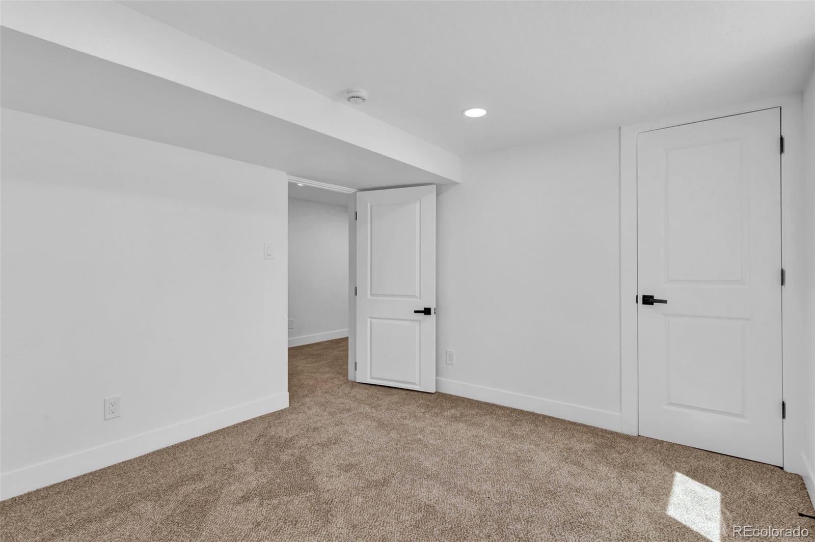 MLS Image #17 for 828  irving street,denver, Colorado