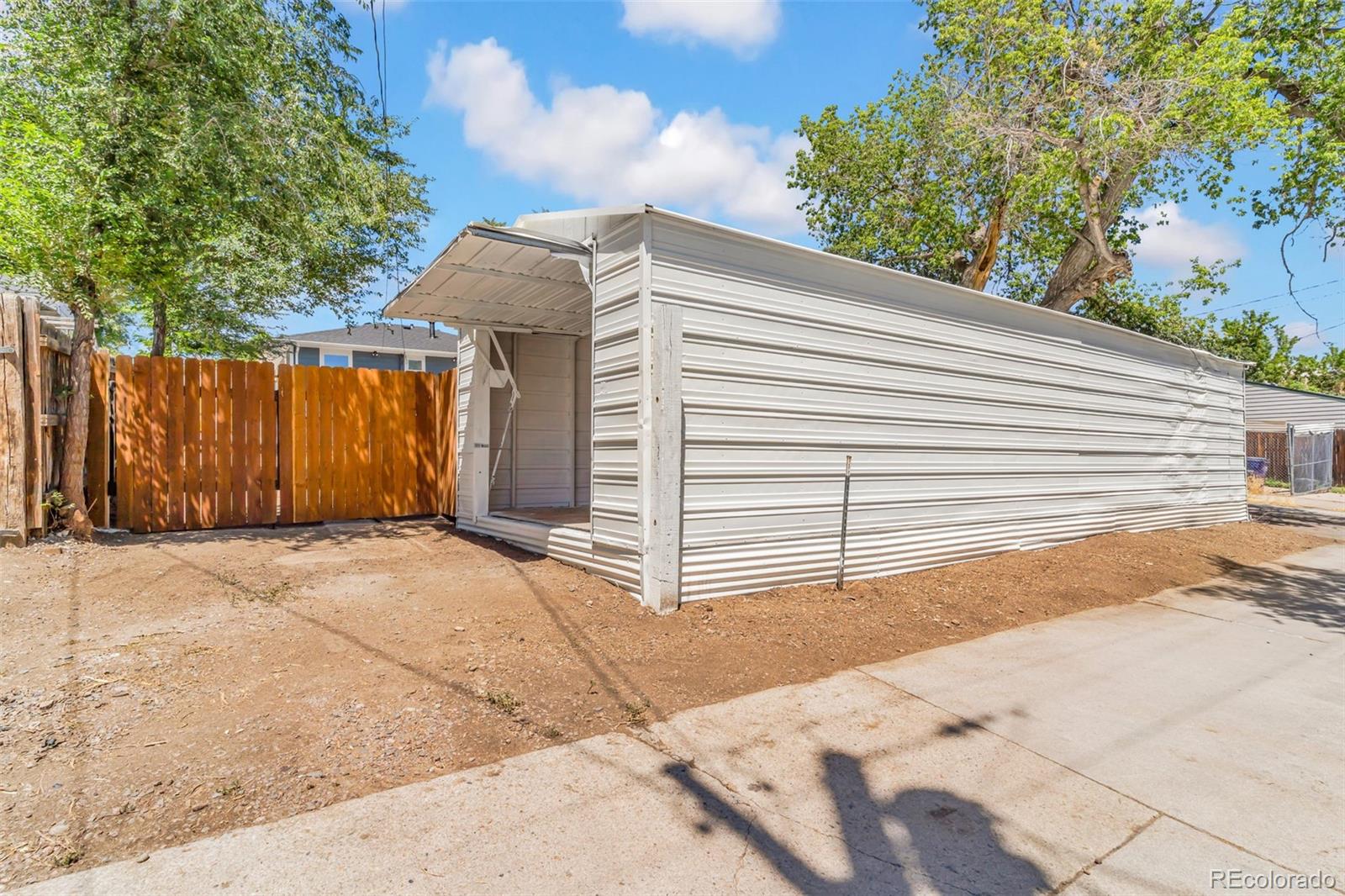 MLS Image #25 for 828  irving street,denver, Colorado