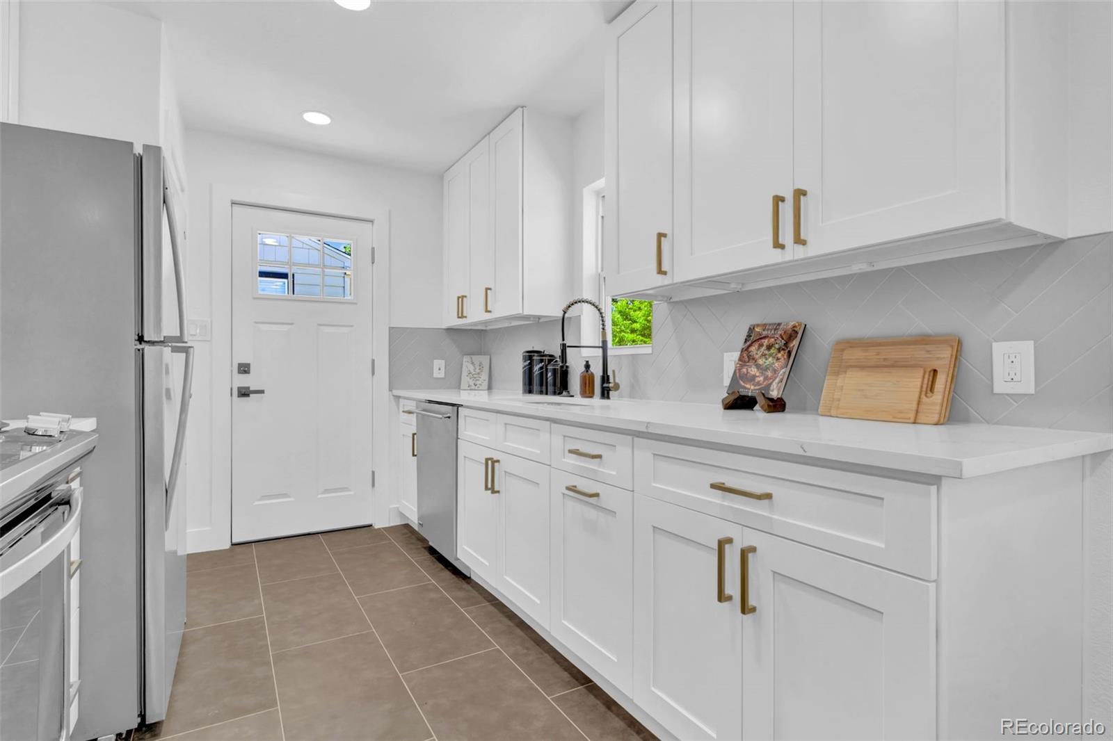 MLS Image #4 for 828  irving street,denver, Colorado