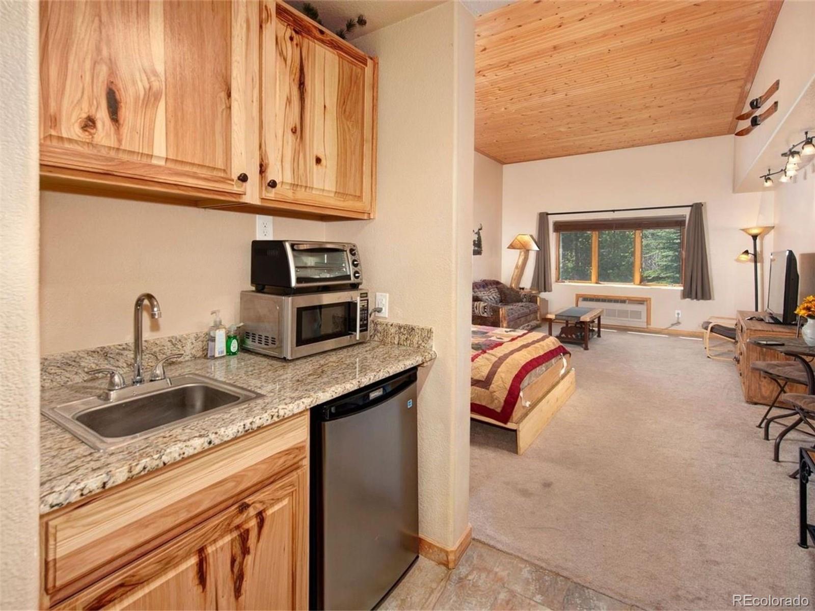 MLS Image #9 for 23110  us highway 6 ,dillon, Colorado