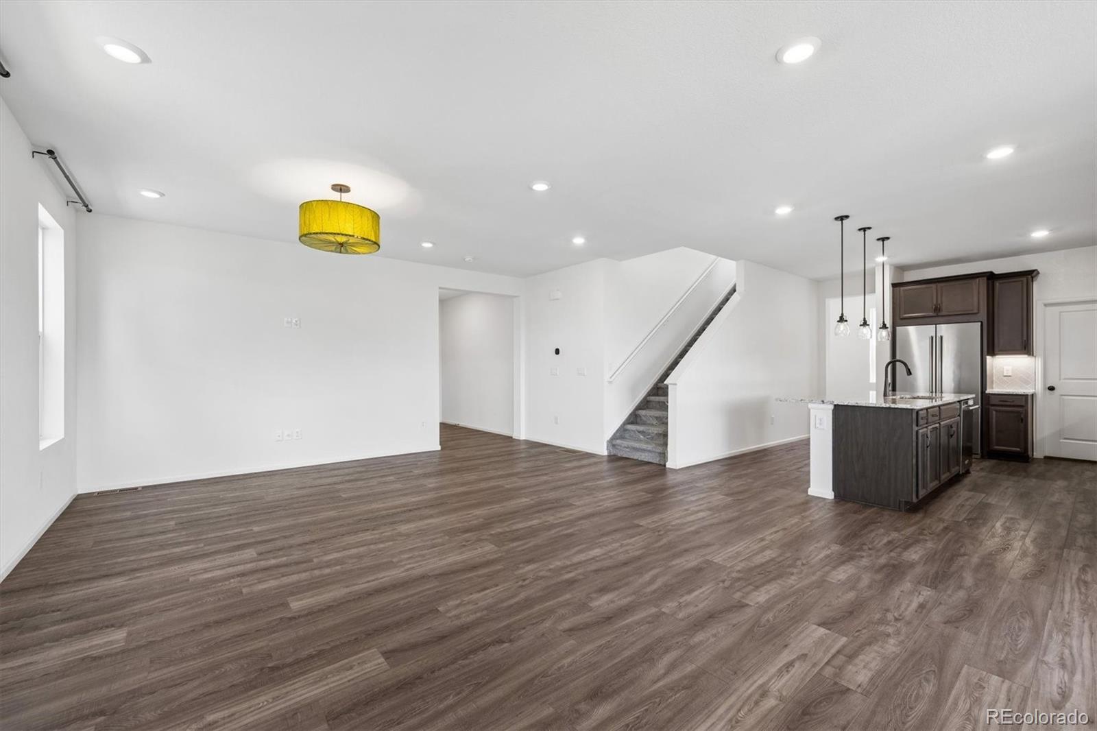 MLS Image #15 for 21098 e 61st drive,aurora, Colorado
