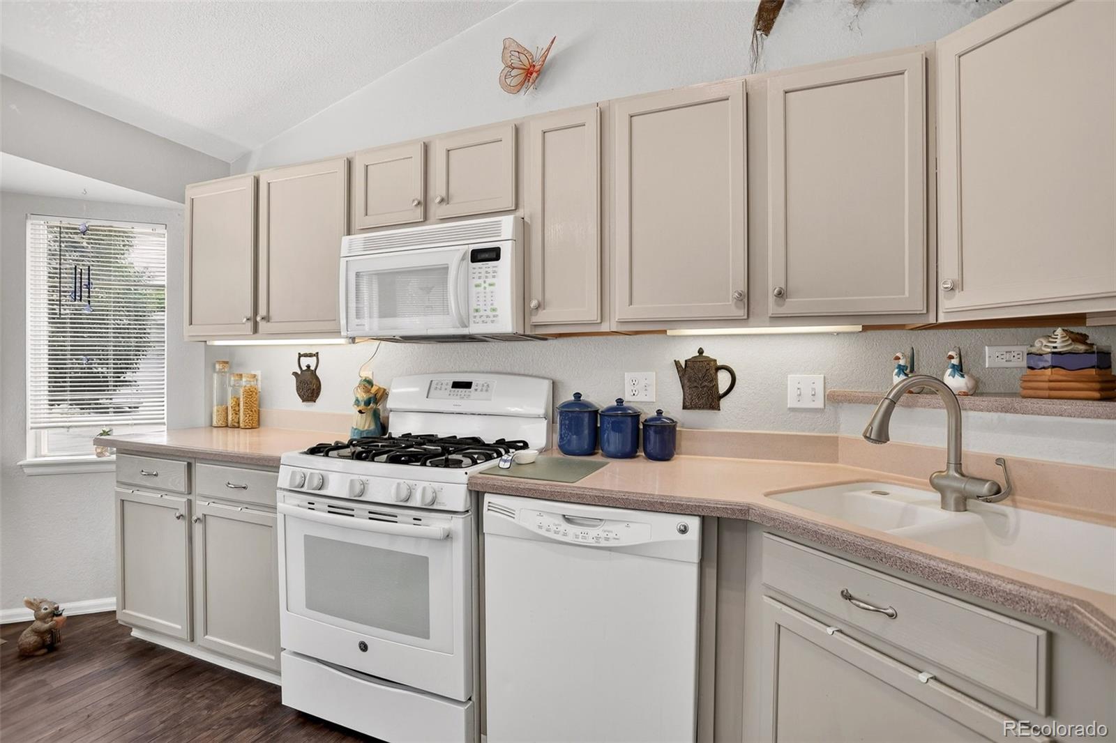 MLS Image #4 for 545  badger creek drive,brighton, Colorado