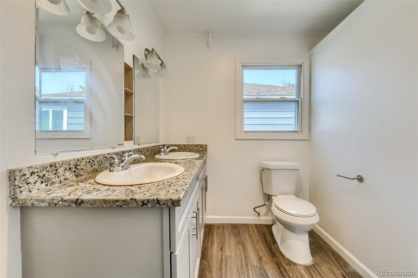 MLS Image #12 for 1965  xenia street,denver, Colorado