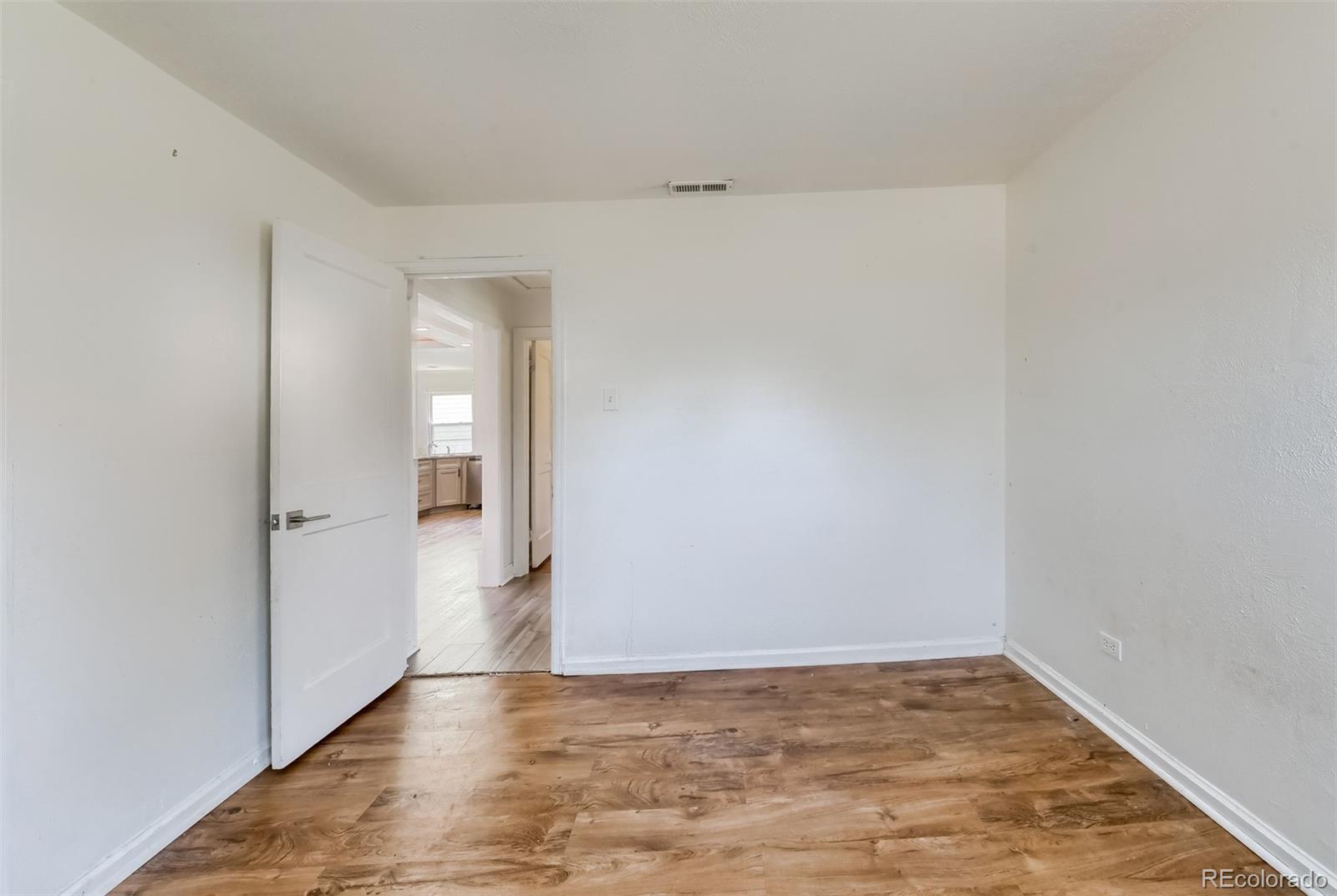 MLS Image #20 for 1965  xenia street,denver, Colorado