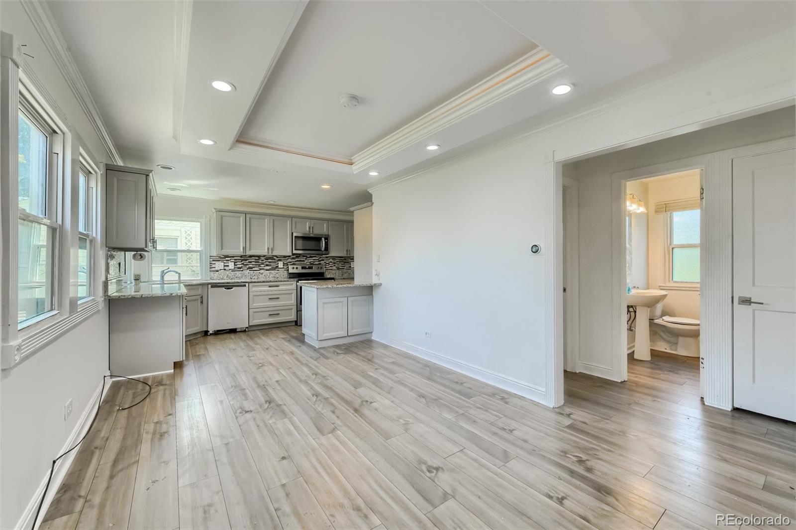 MLS Image #3 for 1965  xenia street,denver, Colorado