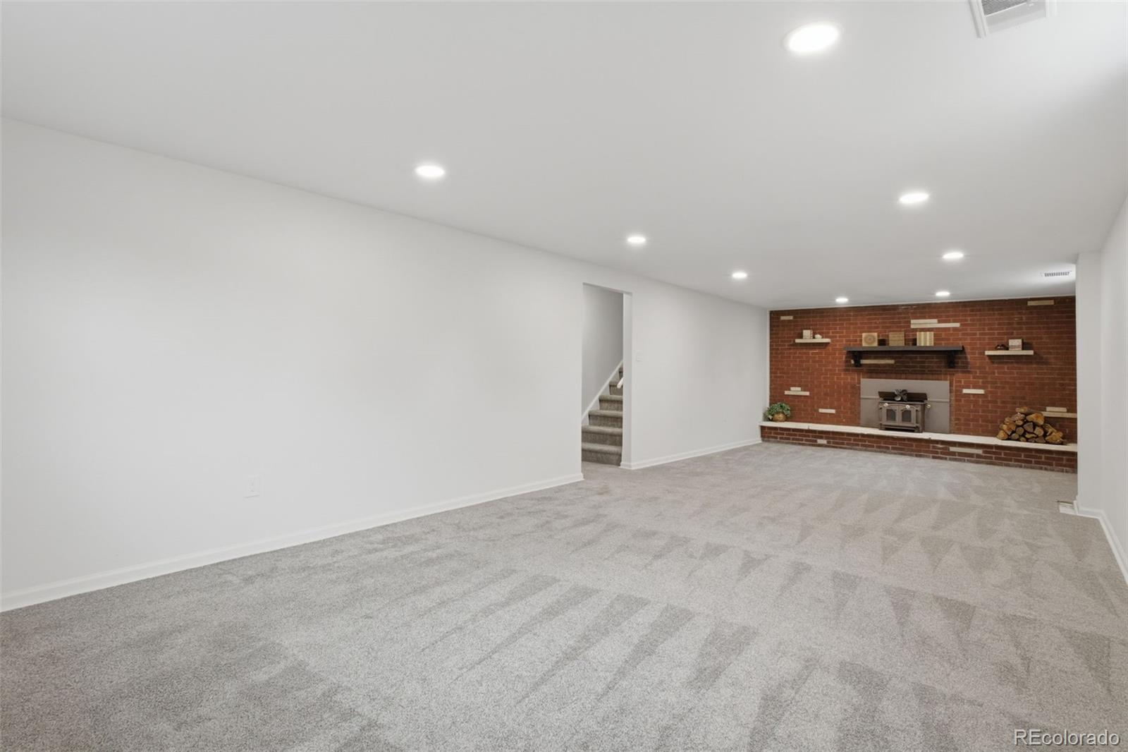 MLS Image #20 for 992 s simms street,denver, Colorado