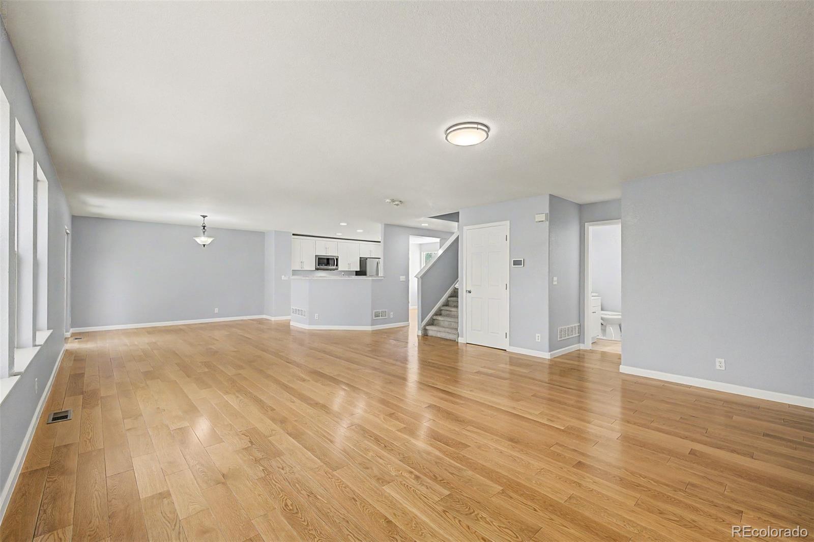 MLS Image #5 for 13856  ivanhoe street,thornton, Colorado