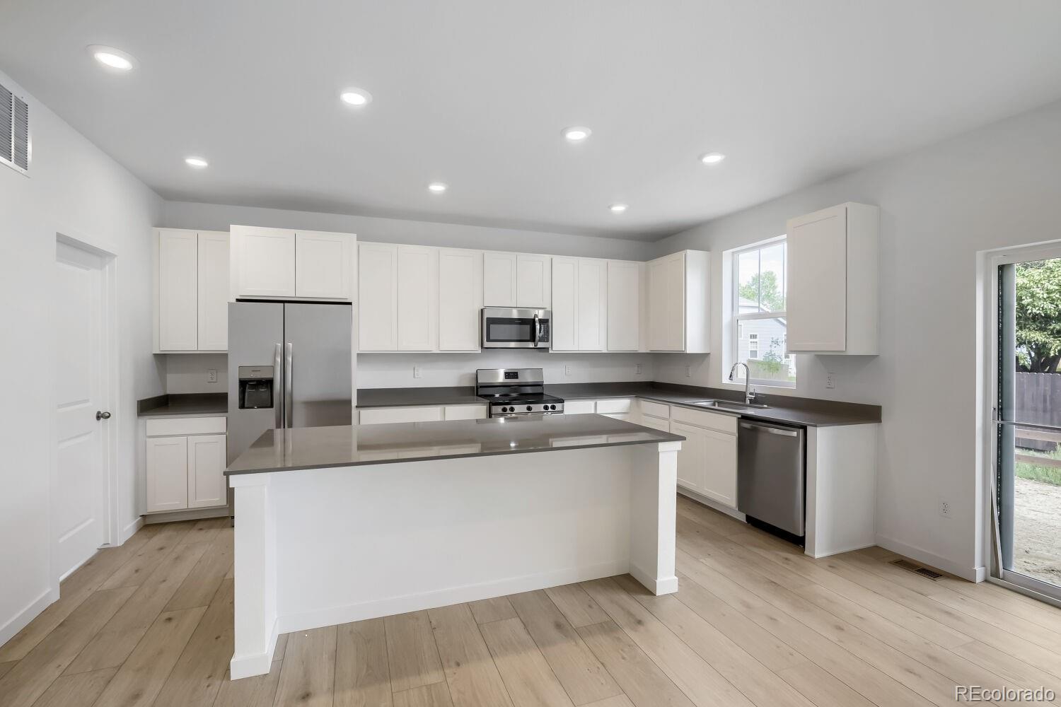 MLS Image #6 for 1732  crested lark street,fort collins, Colorado