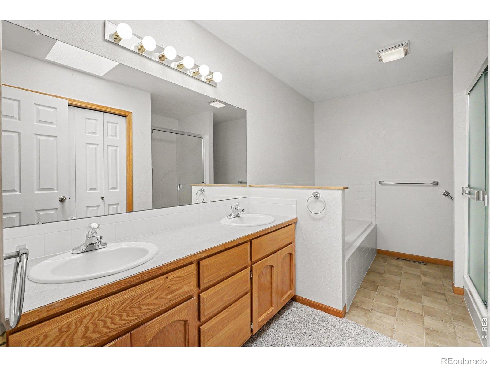 MLS Image #13 for 585  radiant drive,loveland, Colorado