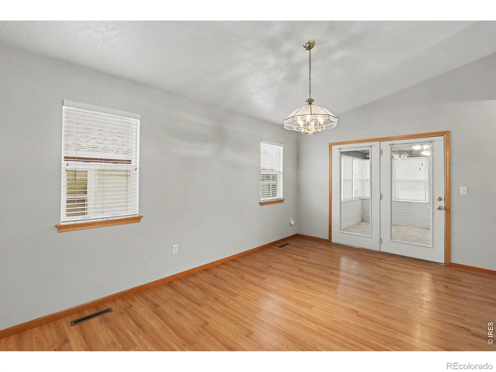 MLS Image #7 for 585  radiant drive,loveland, Colorado