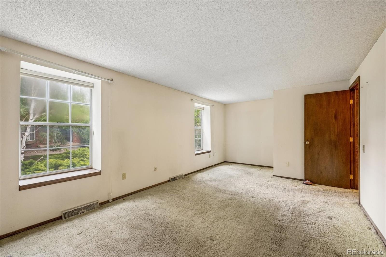 MLS Image #11 for 7101 w yale avenue,denver, Colorado