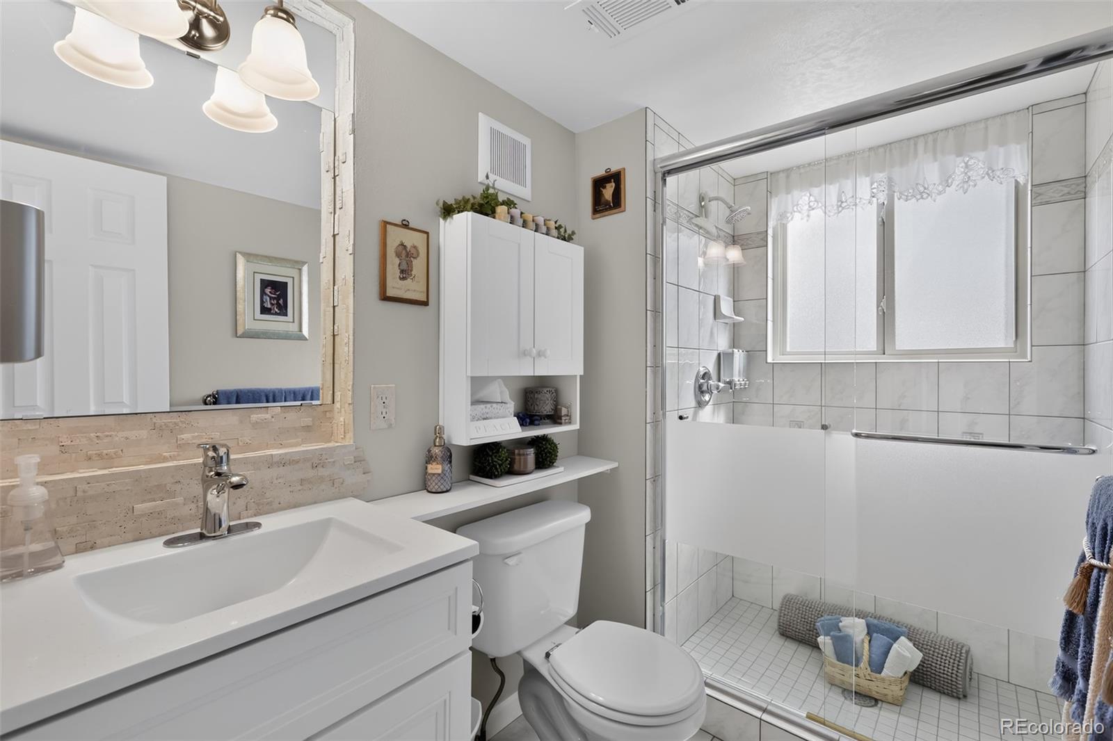 MLS Image #15 for 4551 s ouray way,aurora, Colorado