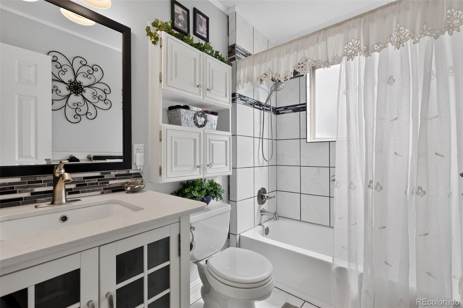 MLS Image #17 for 4551 s ouray way,aurora, Colorado