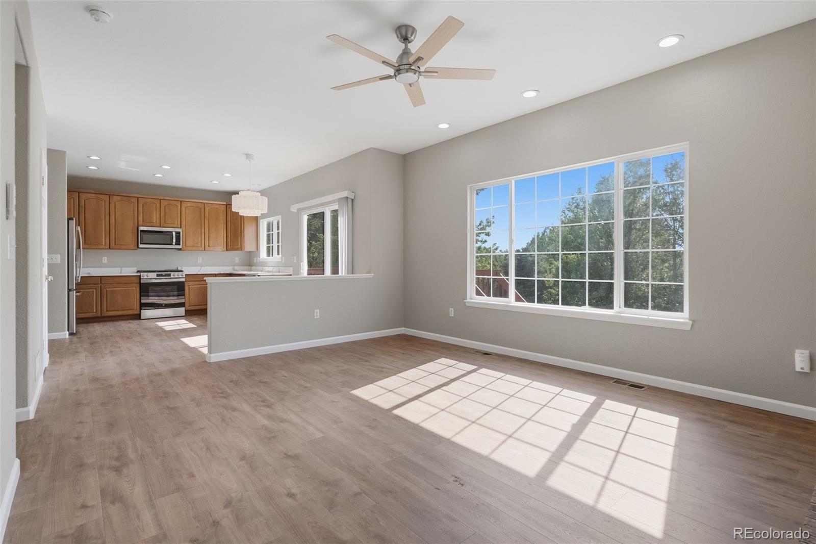 MLS Image #7 for 19102 e crestridge circle,aurora, Colorado