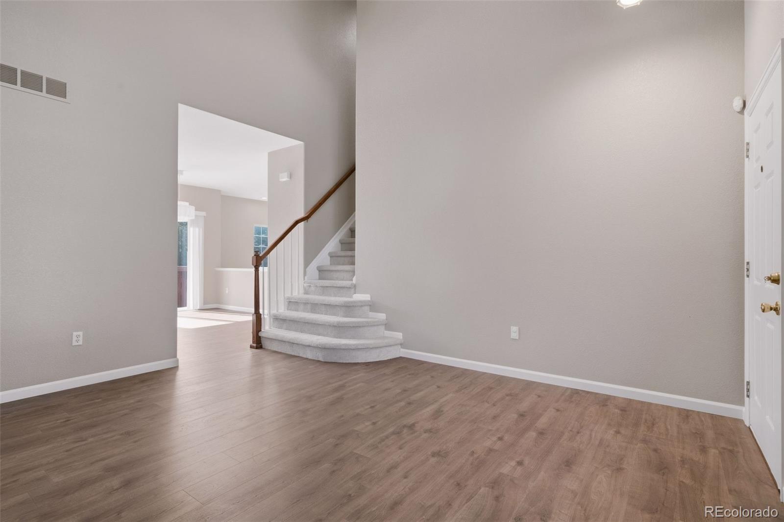 MLS Image #9 for 19102 e crestridge circle,aurora, Colorado
