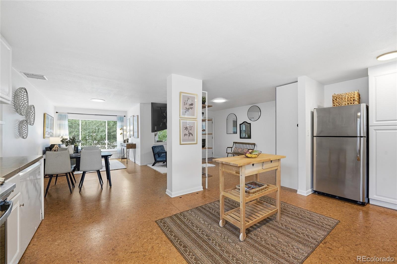 MLS Image #11 for 7822 w 17th avenue,denver, Colorado