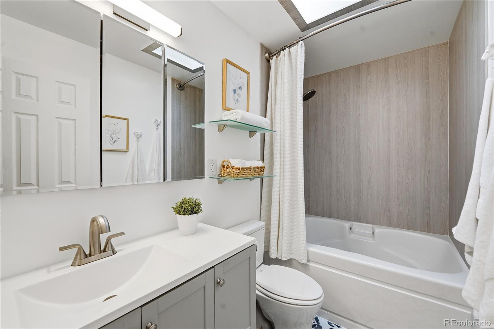 MLS Image #19 for 7822 w 17th avenue,denver, Colorado