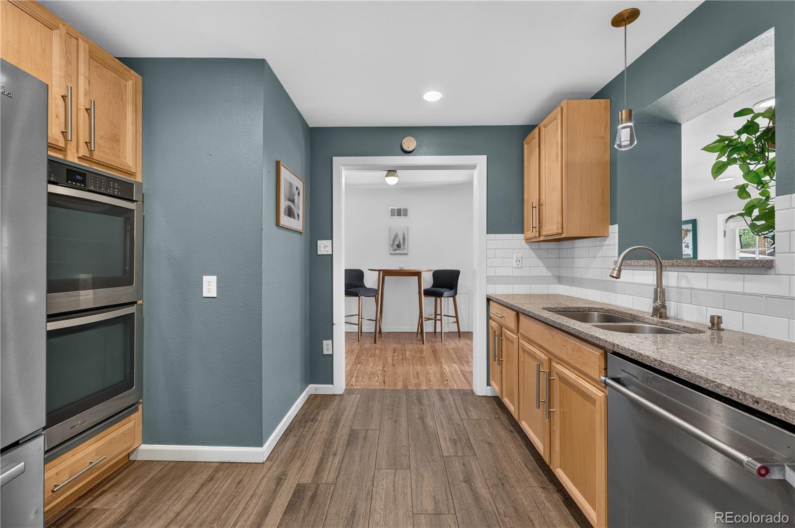 MLS Image #11 for 1135  elm street,denver, Colorado