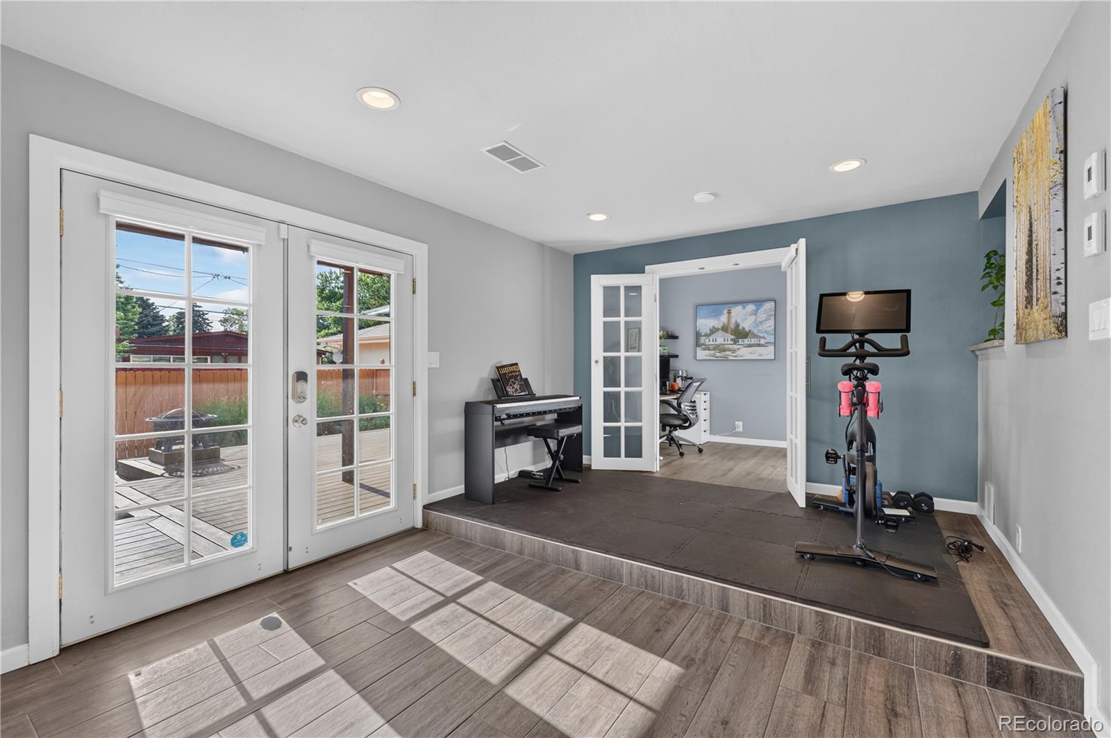 MLS Image #15 for 1135  elm street,denver, Colorado
