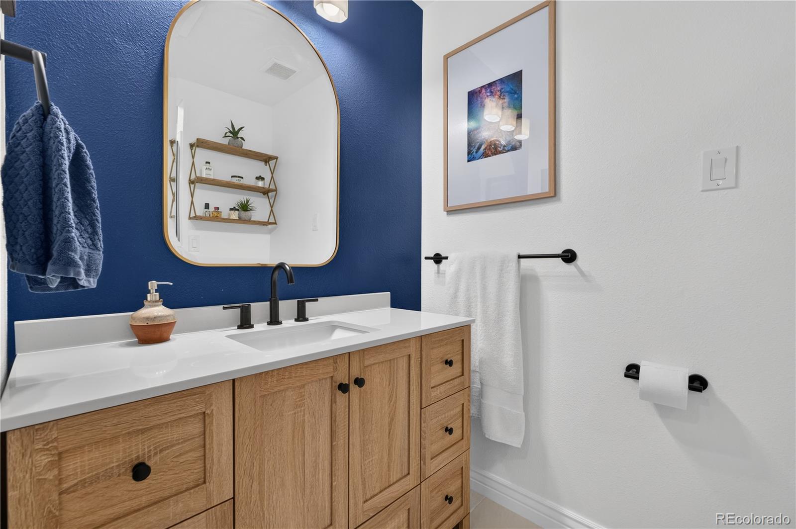 MLS Image #20 for 1135  elm street,denver, Colorado