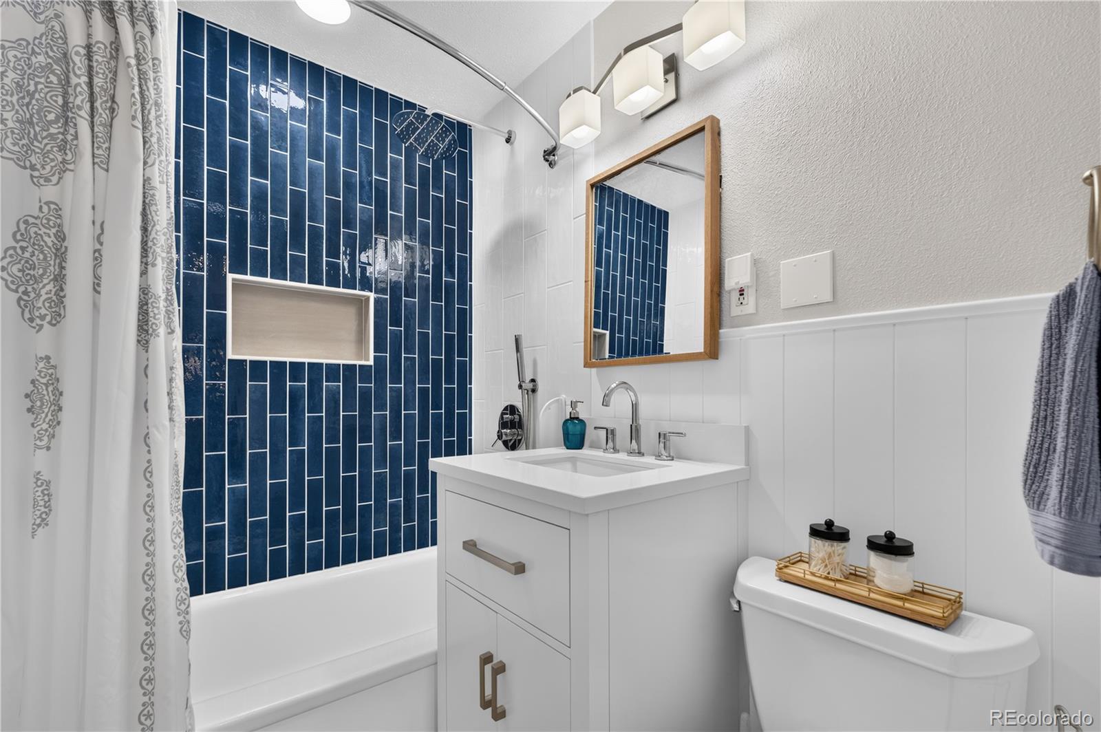 MLS Image #24 for 1135  elm street,denver, Colorado