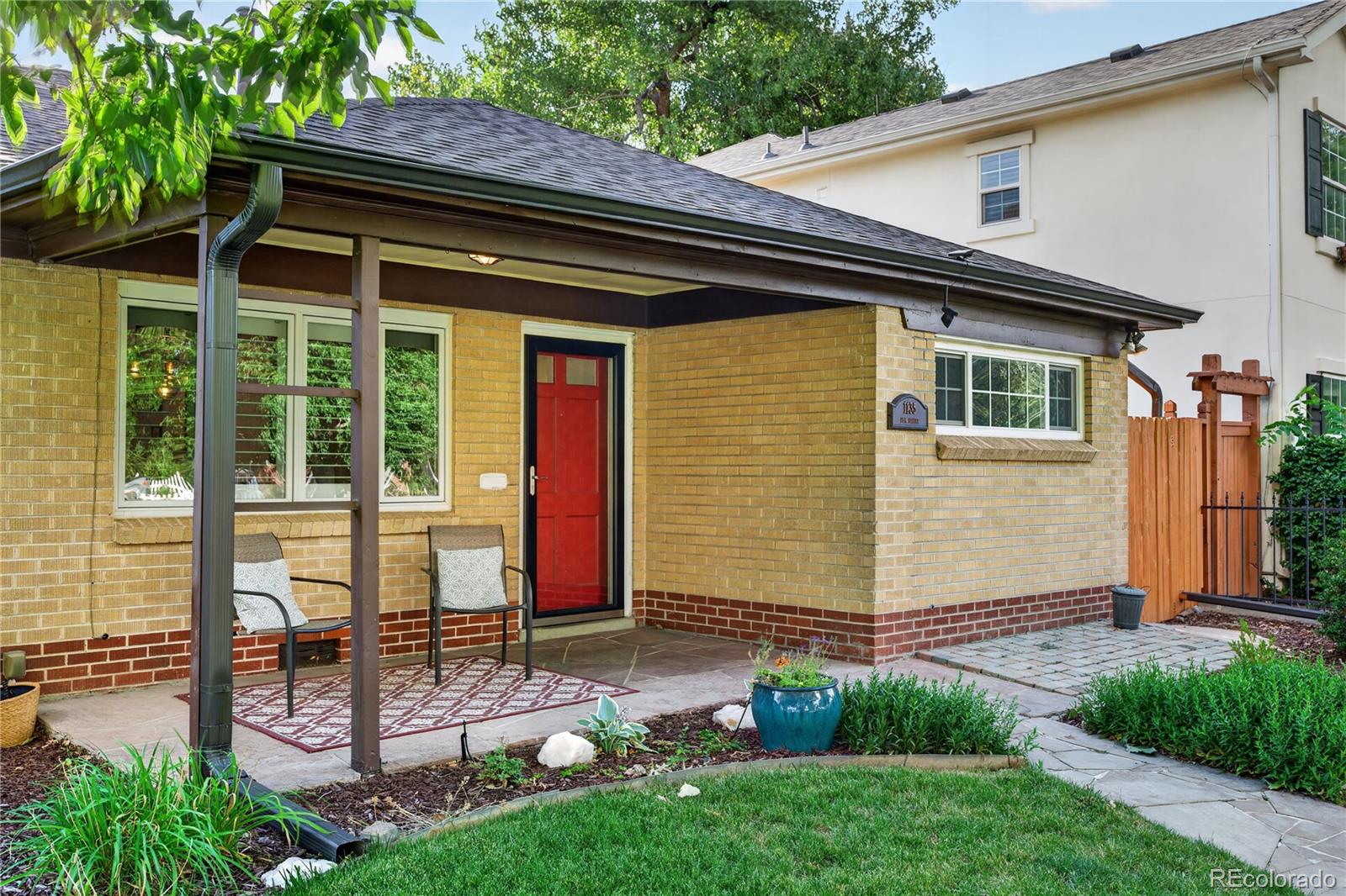 MLS Image #3 for 1135  elm street,denver, Colorado