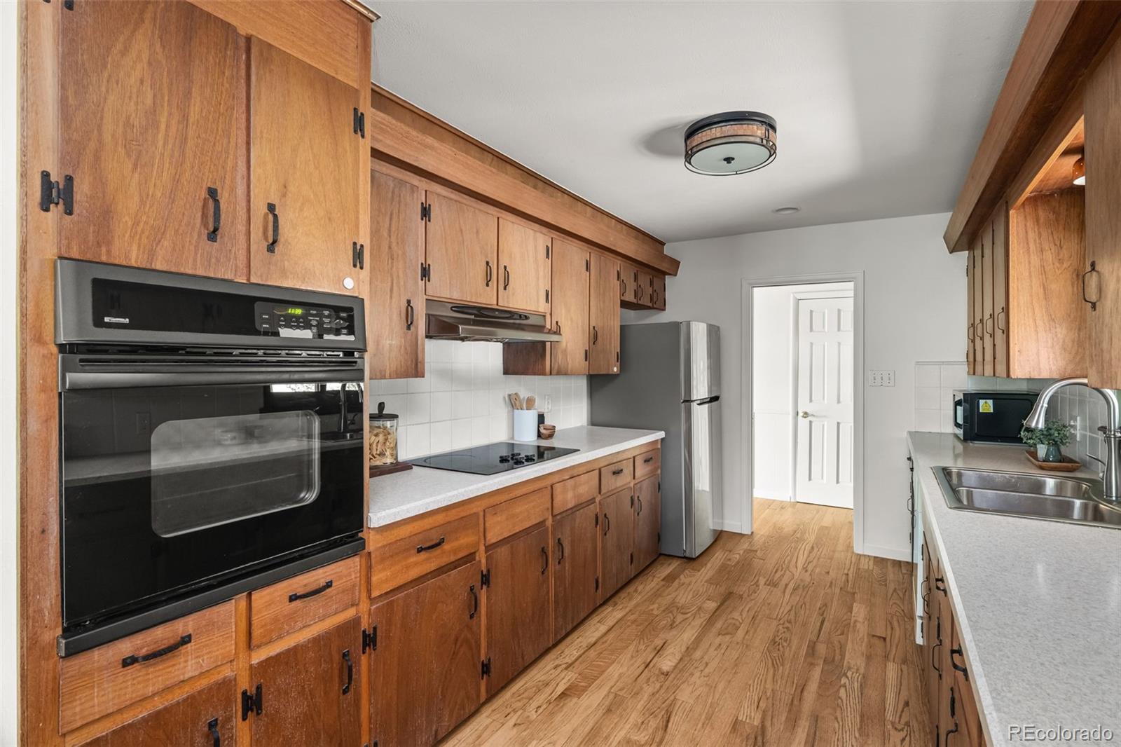 MLS Image #14 for 6944 s lakeview street,littleton, Colorado