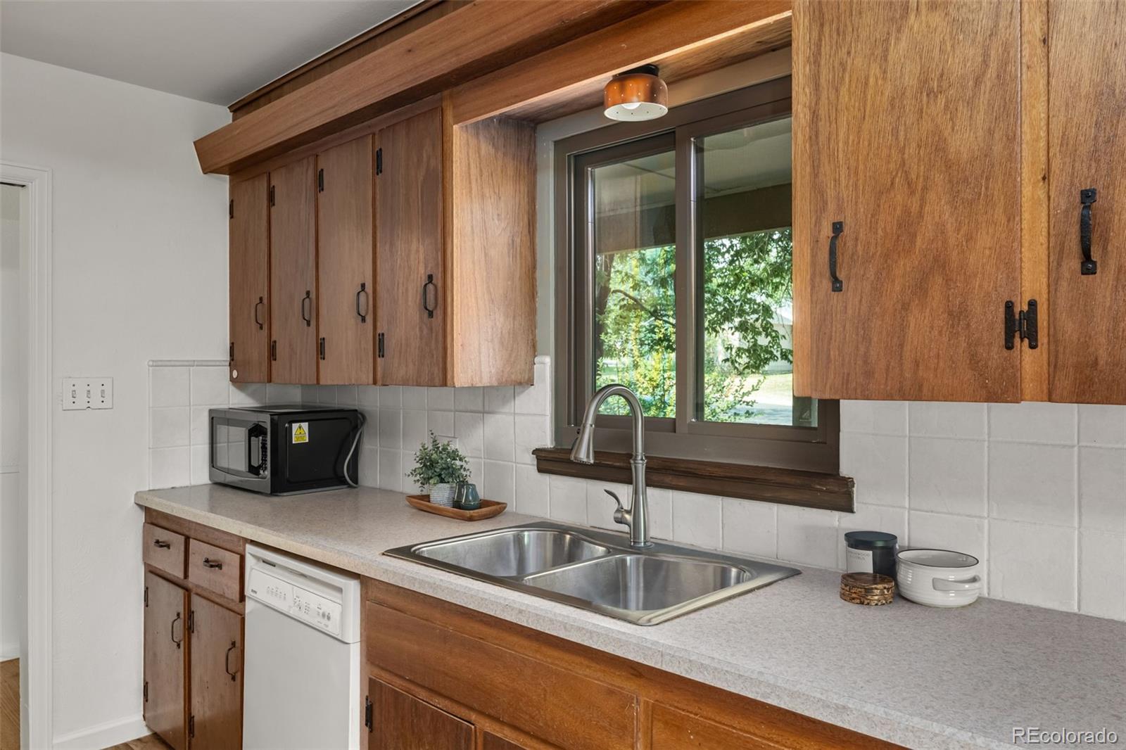 MLS Image #16 for 6944 s lakeview street,littleton, Colorado
