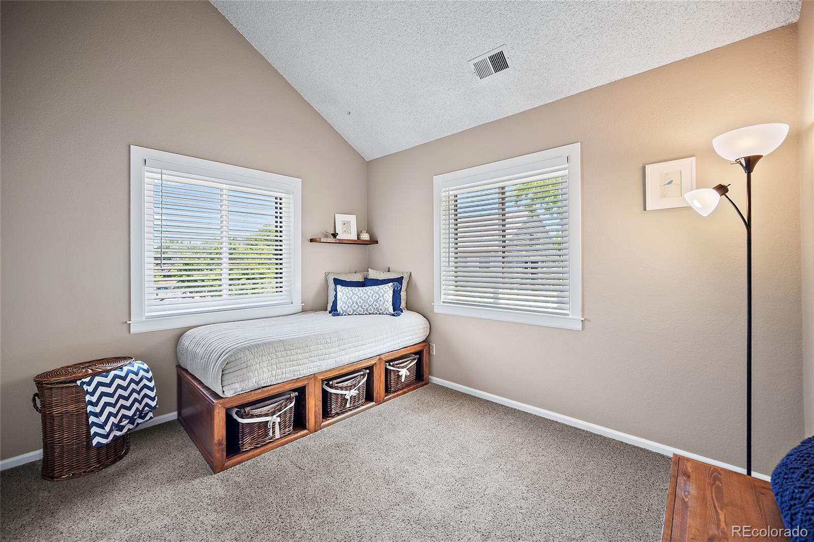 MLS Image #7 for 3600 s pierce street,denver, Colorado