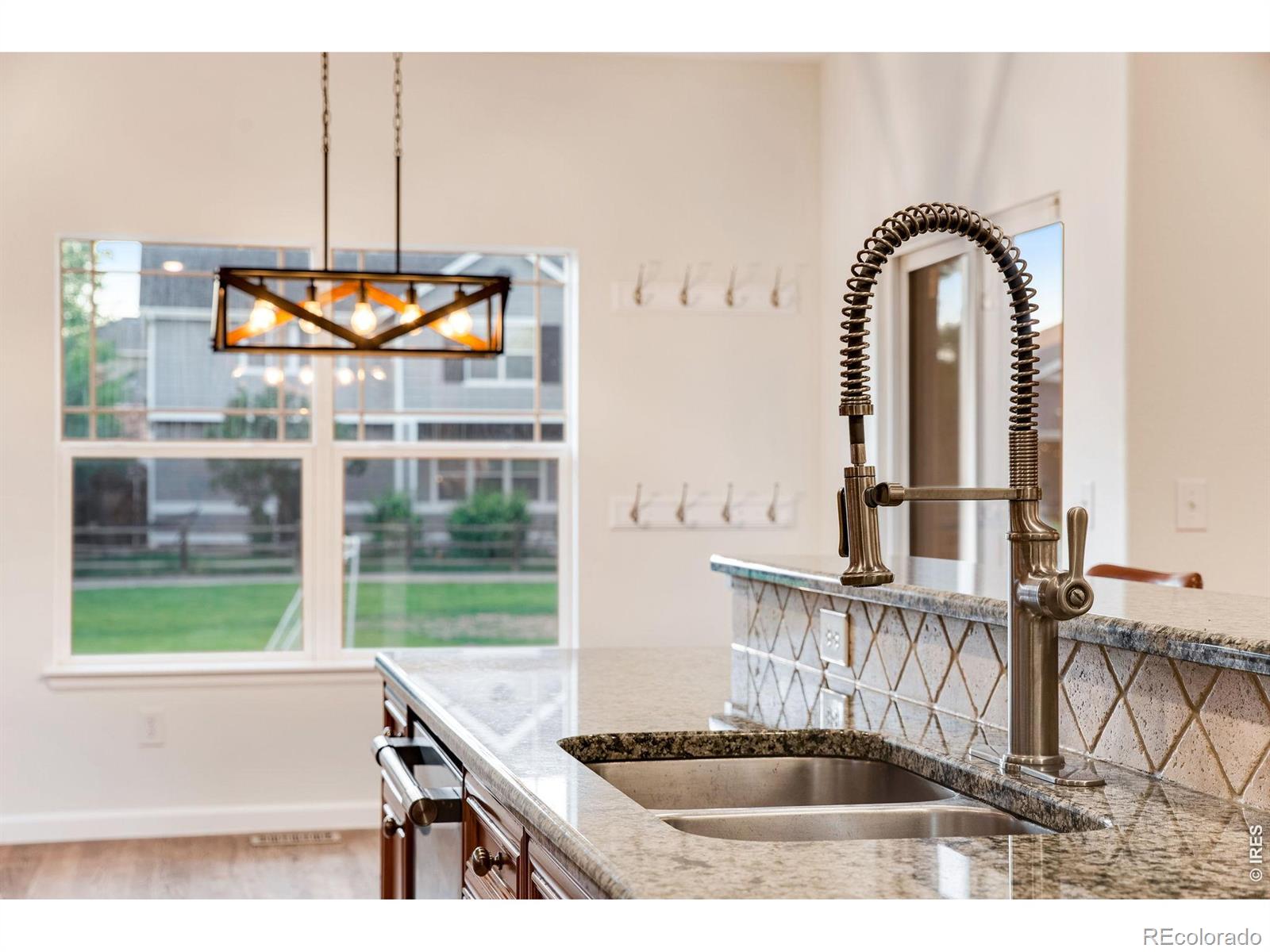 MLS Image #11 for 4122  frederick circle,longmont, Colorado