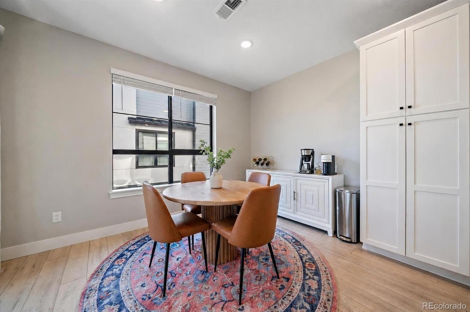 MLS Image #11 for 2002 s holly street,denver, Colorado