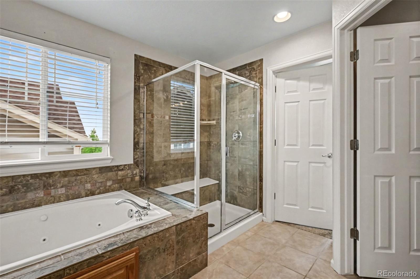 MLS Image #14 for 11854 s breeze grass way,parker, Colorado