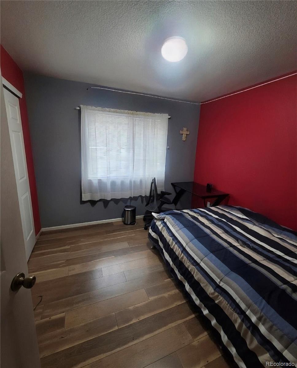 MLS Image #11 for 14574  andrews drive,denver, Colorado