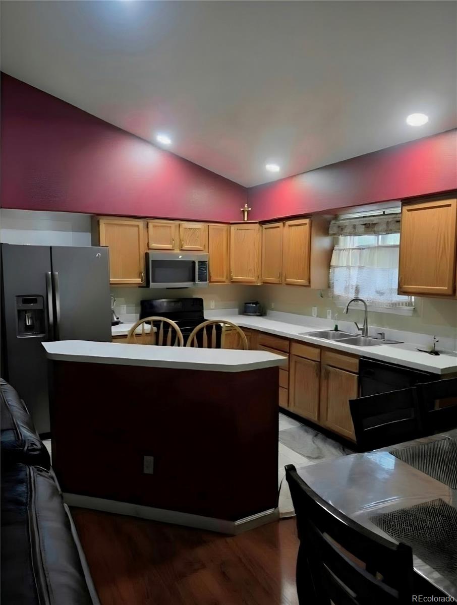 MLS Image #5 for 14574  andrews drive,denver, Colorado