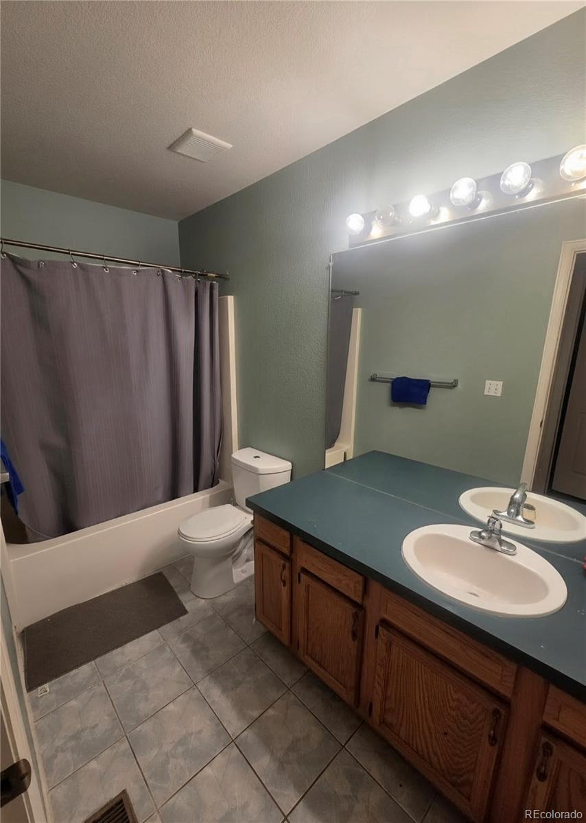 MLS Image #6 for 14574  andrews drive,denver, Colorado