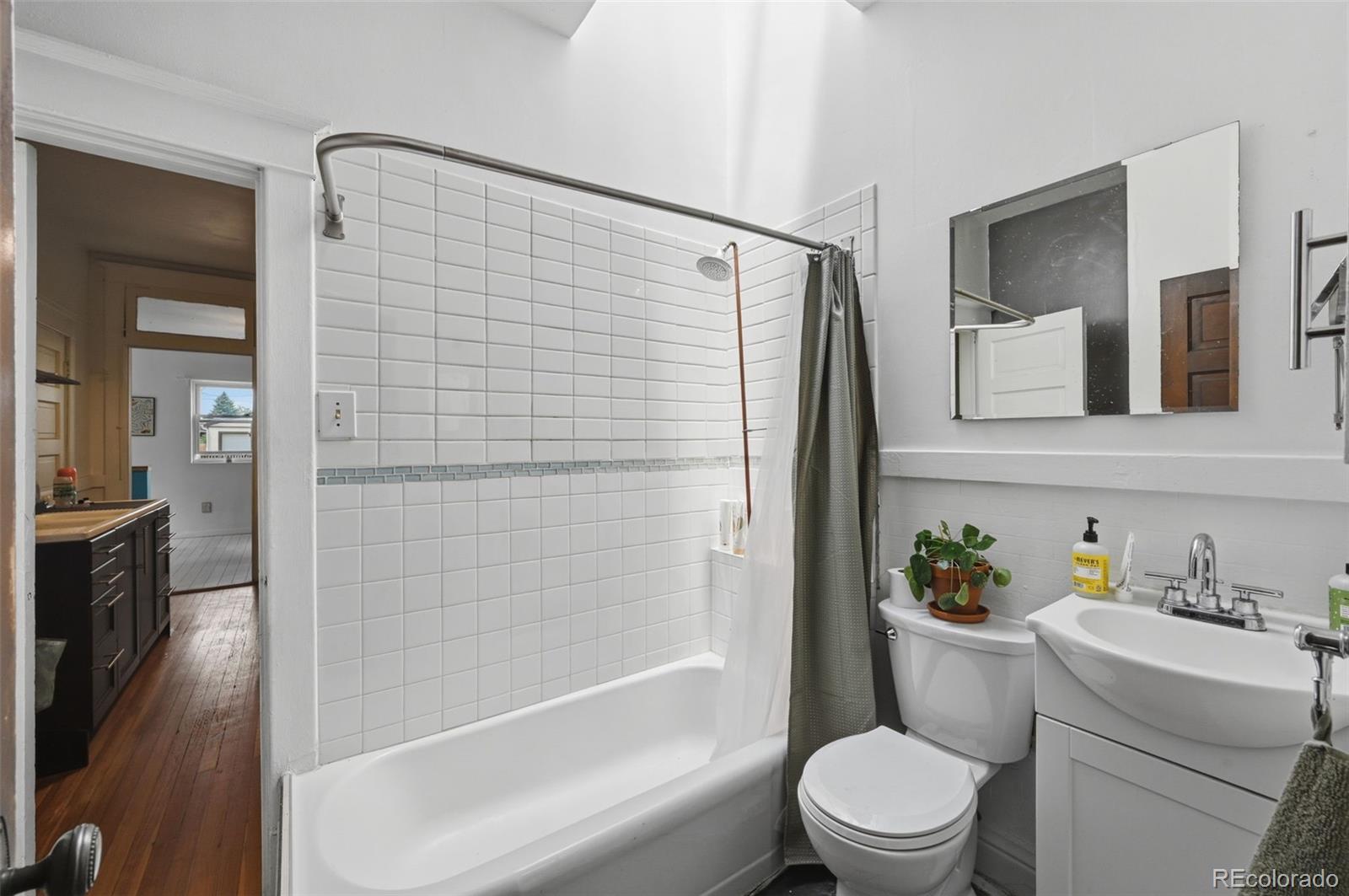 MLS Image #12 for 3123 n race street,denver, Colorado