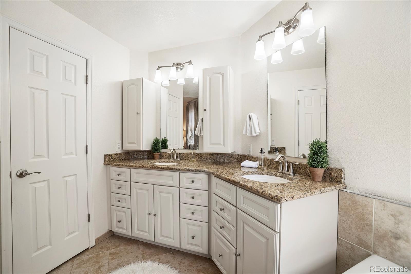MLS Image #21 for 4297 s jericho street,aurora, Colorado