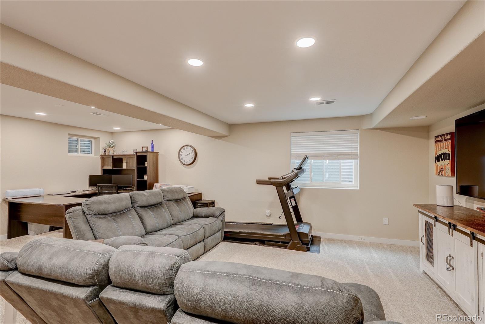 MLS Image #23 for 308  medinah ave ,johnstown, Colorado