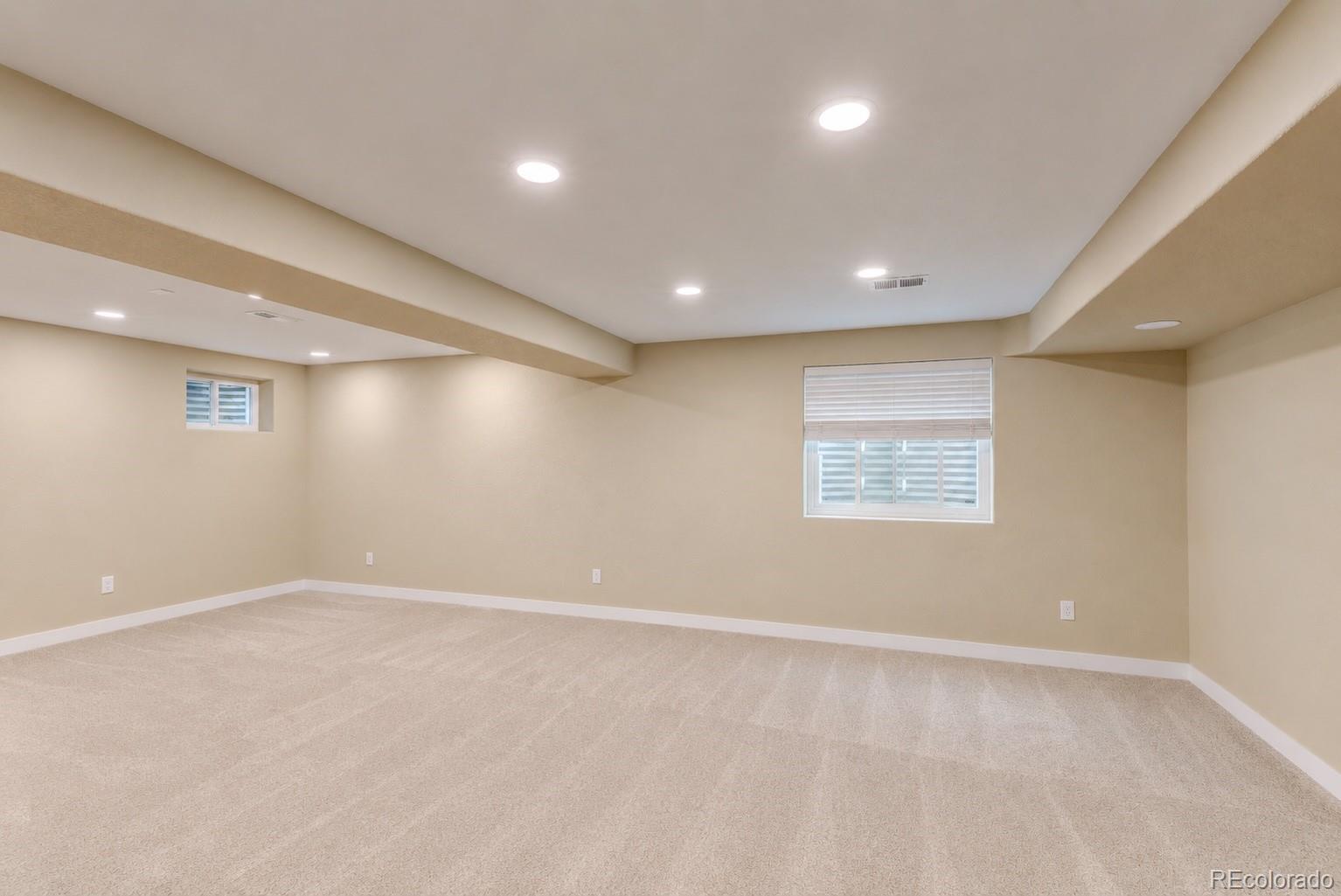 MLS Image #37 for 308  medinah ave ,johnstown, Colorado