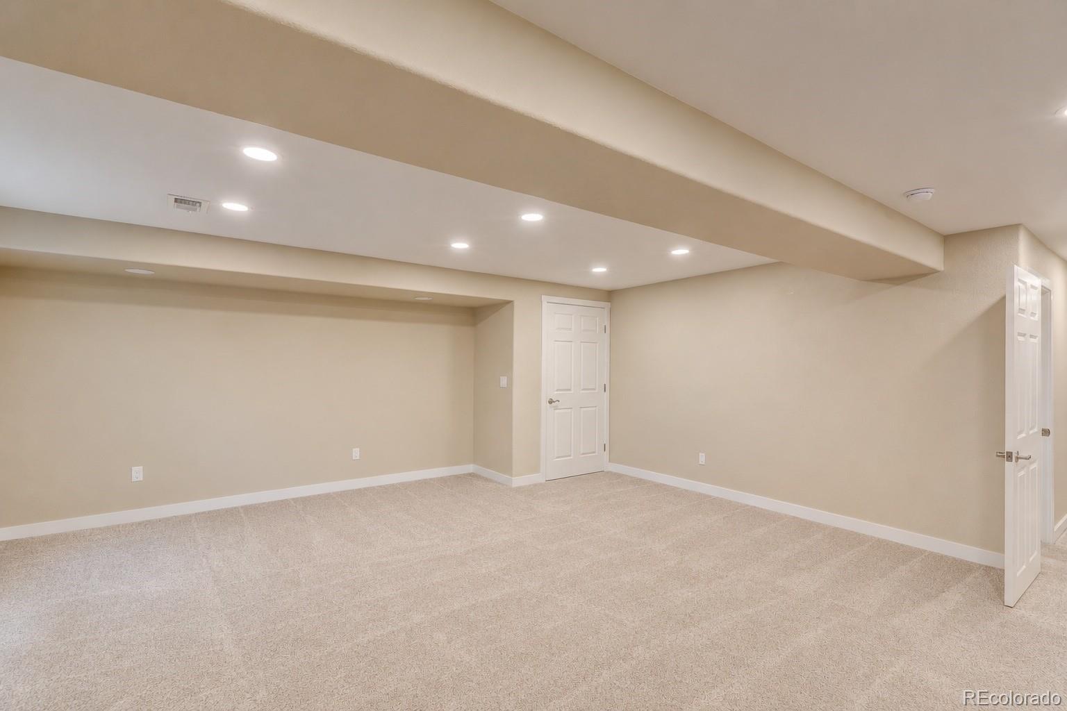 MLS Image #39 for 308  medinah ave ,johnstown, Colorado